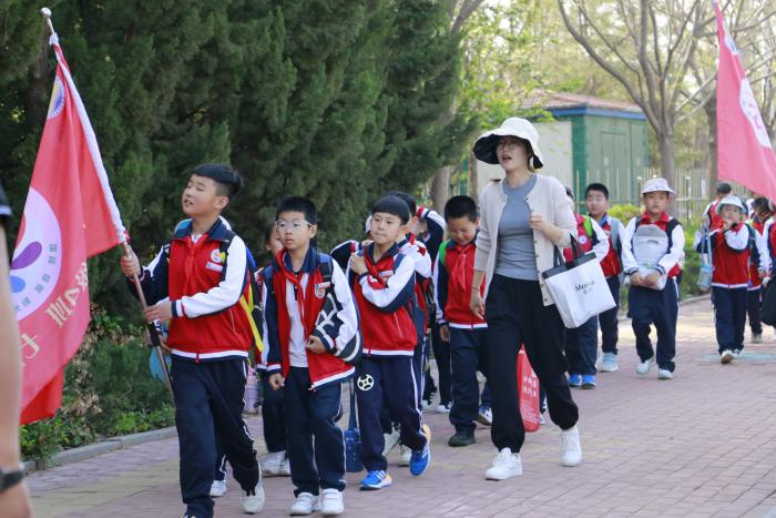 滨州渤海中学东校区图片