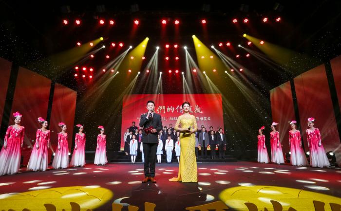 平凡铸就伟大英雄来自人民感动滨州20222023年度人物揭晓