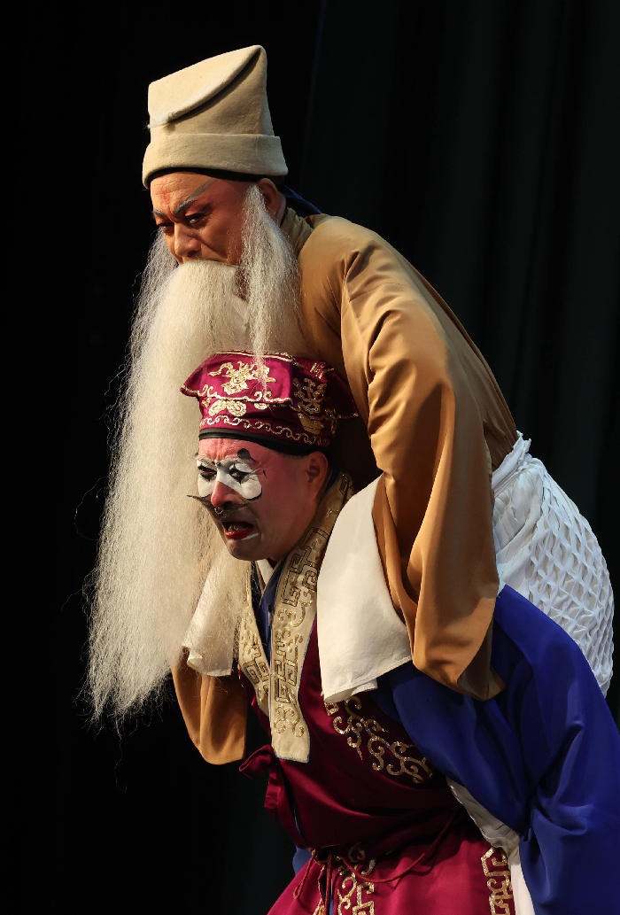 【光影·角色】2024"周末戏相逢"传统吕剧《墙头记》剧照